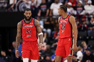 3年5550万续约鹈鹕！湖人媒体人：贝曾在湖人考察名单上